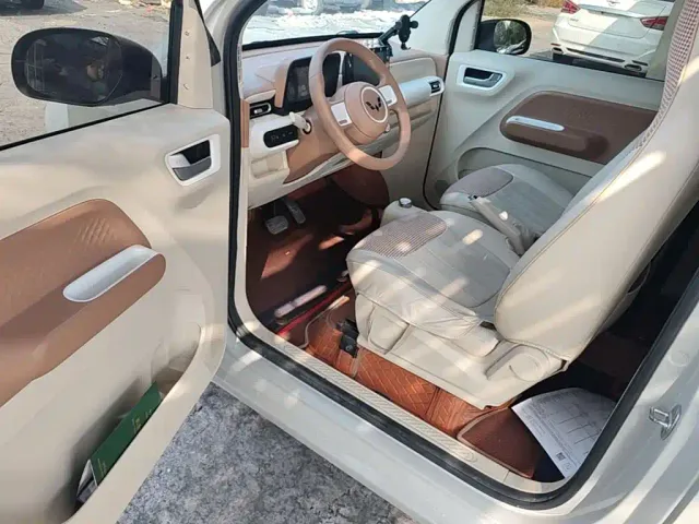 Wuling Hongguang Mini EV — Фото автомобиля 15