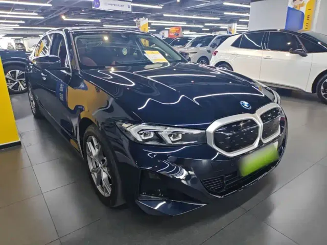 BMW i3 — Фото автомобиля 3