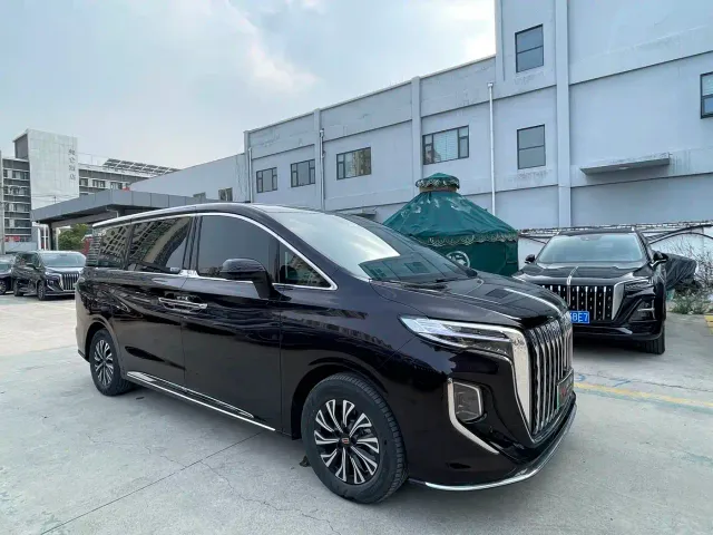 Hongqi HQ9 PHEV — Фото автомобиля 7