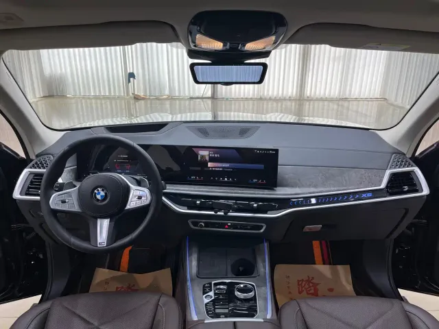 BMW X5 — Фото автомобиля 14