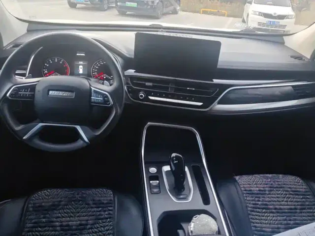 Haval H6 — Фото автомобиля 12