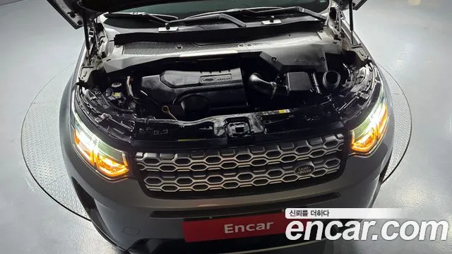 Land Rover Discovery Sport — Фото автомобиля 6