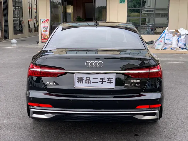 Audi A6L — Фото автомобиля 5