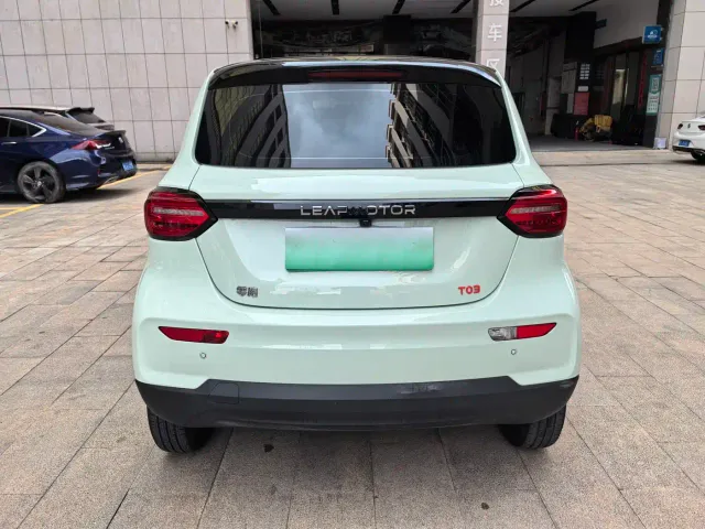 Leapmotor T03 — Фото автомобиля 4