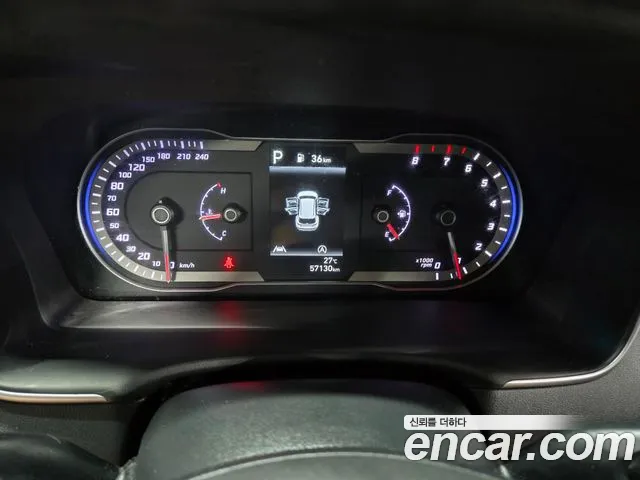 Hyundai Tucson Tucson (NX4) Бензин 1.6 турбо 2WD — Фото автомобиля 8