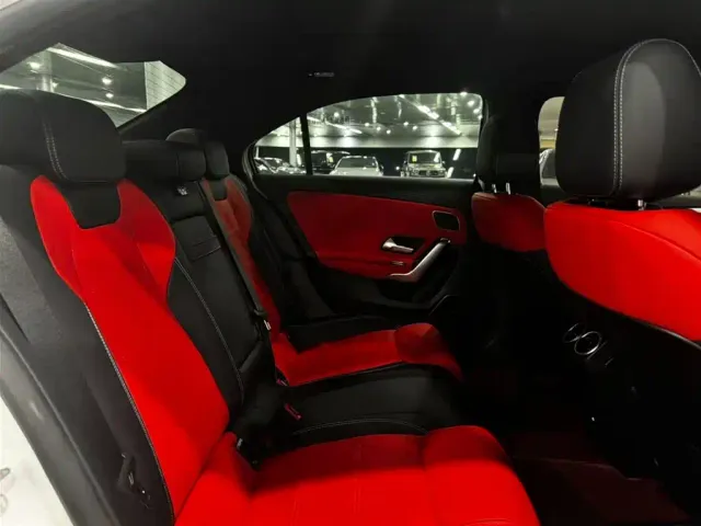 Mercedes-Benz A-Class AMG — Фото автомобиля 16