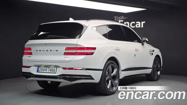 Genesis GV80 — Фото автомобиля 2