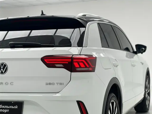 Volkswagen T-Roc — Фото автомобиля 12