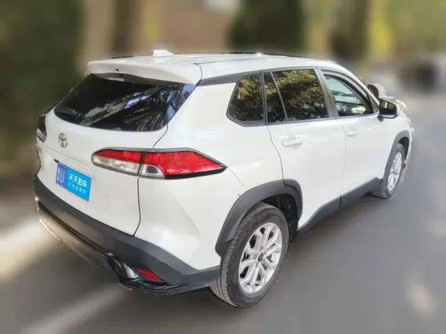 Toyota Frontlander — Фото автомобиля 5