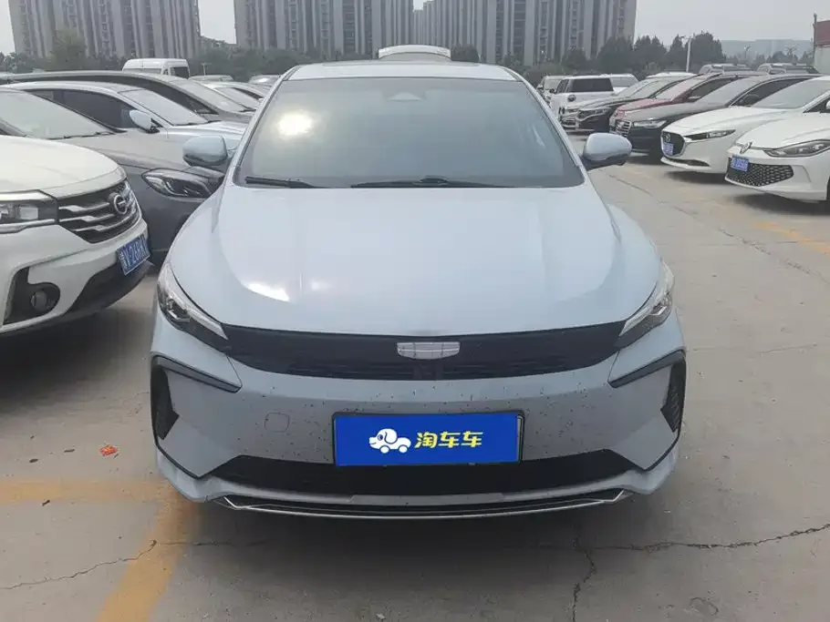 Geely Emgrand L HiP 2024 Model Soaring Dragon Edition 1.5TD-DHT Pro 100KM Excellence Type — Фото автомобиля 2