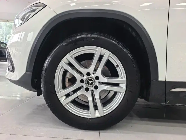 Mercedes-Benz GLA-Class — Фото автомобиля 21