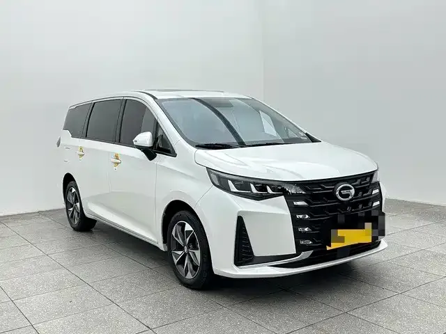 GAC Trumpchi M6 — Фото автомобиля 3