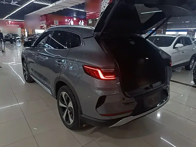BYD Song PLUS — Фото автомобиля 4