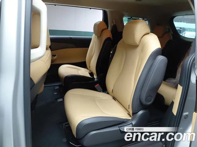 Kia Canival Carnival 4 поколение Бензин 9 мест Noblesse — Фото автомобиля 12