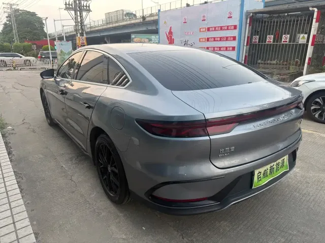 BYD Han — Фото автомобиля 9