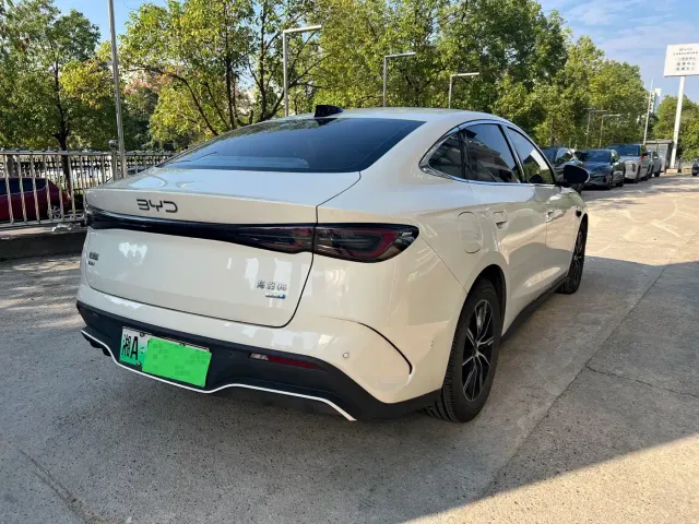 BYD Seal 06 — Фото автомобиля 9