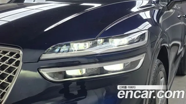 Genesis GV70 — Фото автомобиля 22