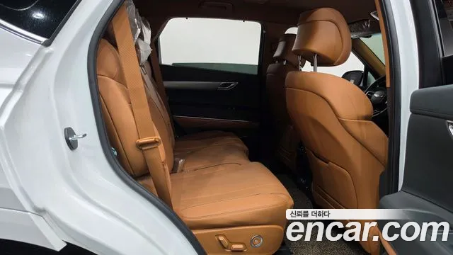 Genesis GV80 — Фото автомобиля 17