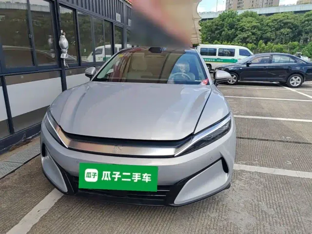 BYD Han L — Фото автомобиля 2