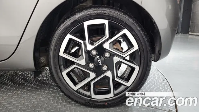 Kia RAY Новый Kia Ray Signature — Фото автомобиля 19