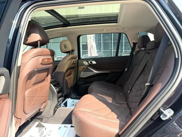 BMW X5 — Фото автомобиля 5