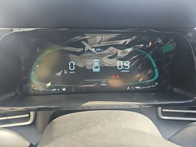 Hyundai Elantra — Фото автомобиля 7