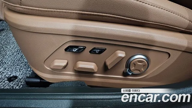 Hyundai Grandeur GN7 — Фото автомобиля 18