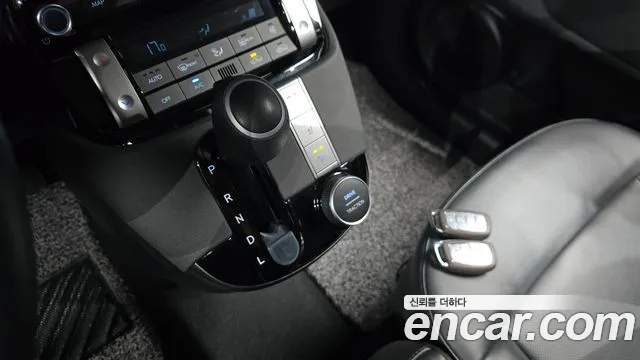 Hyundai Casper Casper Essential — Фото автомобиля 9
