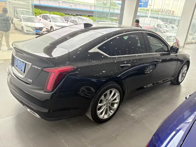 Cadillac CT5 — Фото автомобиля 9