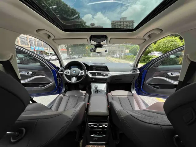 BMW 3 Series — Фото автомобиля 4