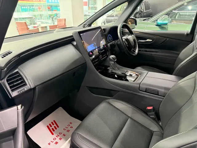 Toyota Alphard — Фото автомобиля 7