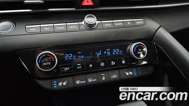 Hyundai Avante CN7 — Фото автомобиля 27
