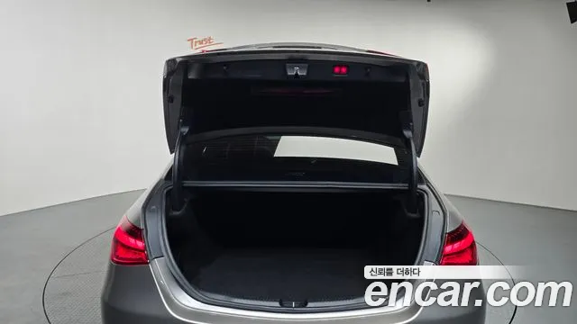 Mercedes-Benz C-Class W206 — Фото автомобиля 24