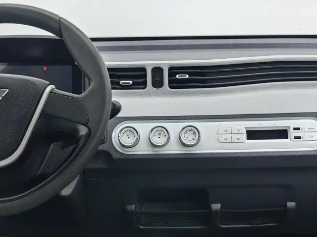 Wuling Hongguang Mini EV — Фото автомобиля 12