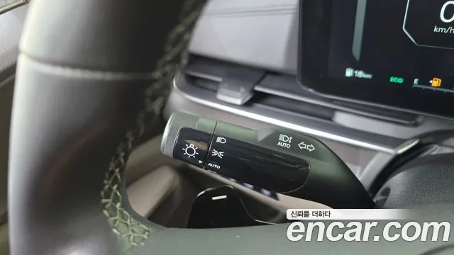Kia Carnival — Фото автомобиля 25