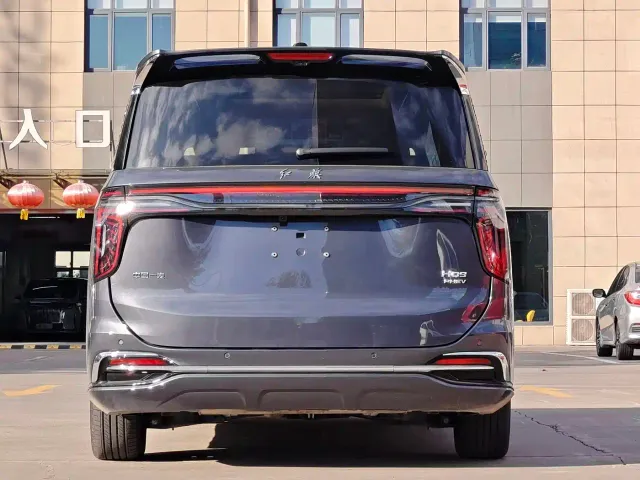 Hongqi HQ9 PHEV — Фото автомобиля 6