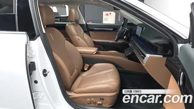 Hyundai Grandeur GN7 — Фото автомобиля 11