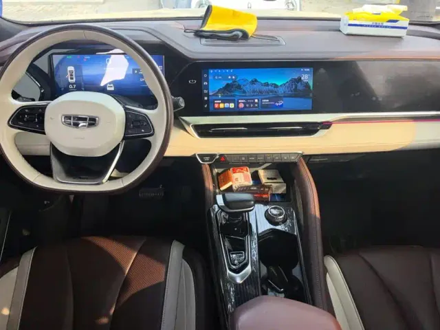 Geely Xingyue L — Фото автомобиля 12