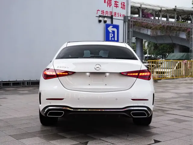 Mercedes-Benz C-Class — Фото автомобиля 6