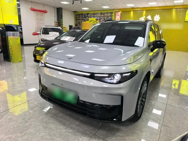 Фотография автомобиля — Leapmotor C16