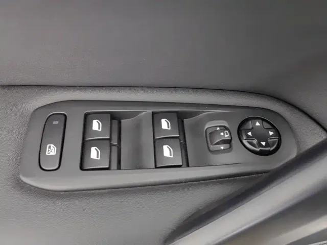 Peugeot 408 — Фото автомобиля 9