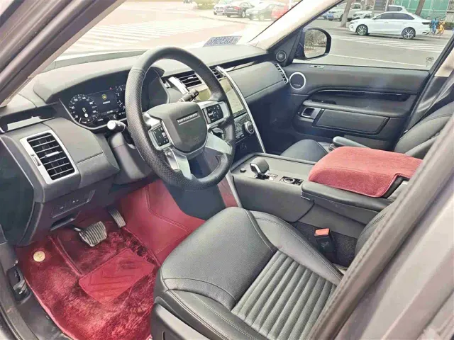 Land Rover Discovery — Фото автомобиля 20
