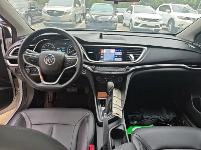 Buick Excelle — Фото автомобиля 9