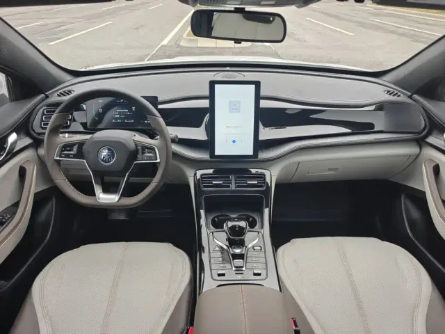 BYD Qin PLUS — Фото автомобиля 18