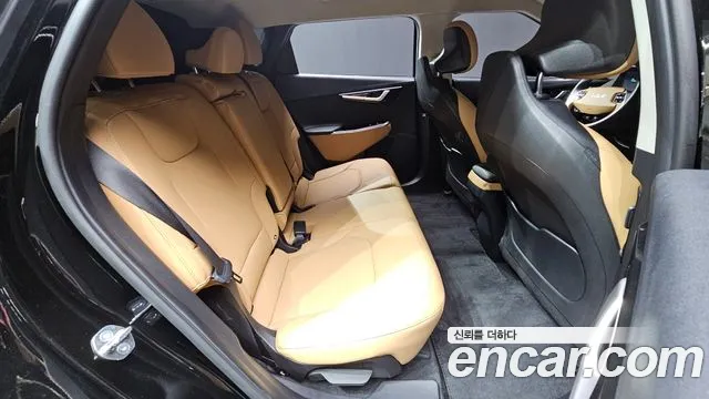 Kia EV6 — Фото автомобиля 18
