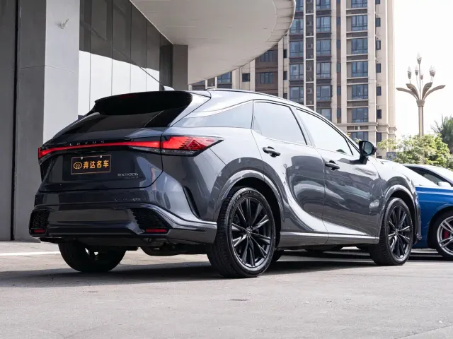 Lexus RX — Фото автомобиля 3