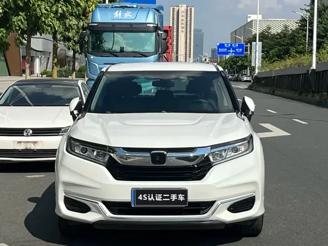 Honda Avancier — Фото автомобиля 3