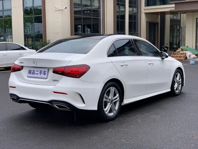 Mercedes-Benz A-Class — Фото автомобиля 4