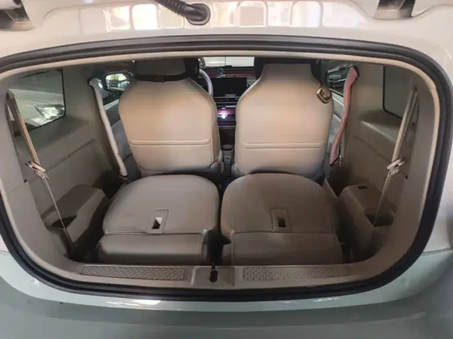 Baojun KiWi EV — Фото автомобиля 22