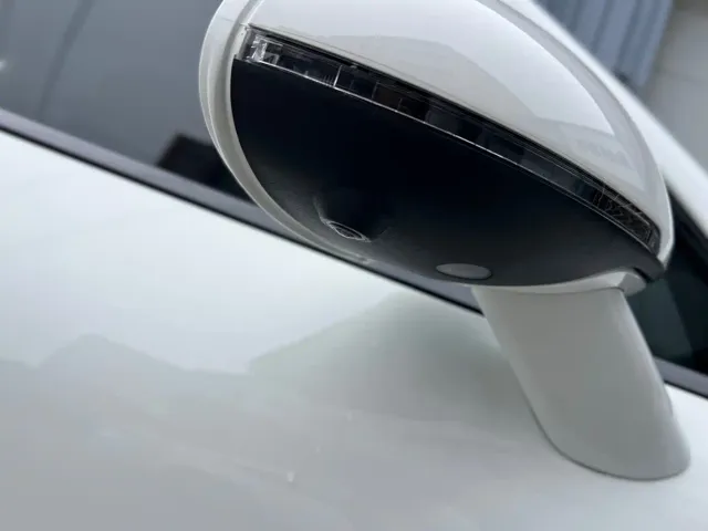 Porsche Macan — Фото автомобиля 15